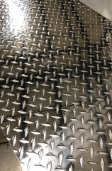 24″ x 36″ Diamond Plate Aluminum .045″ Thick – 18 Gauge (1.15mm)