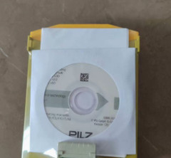 NEW PILZ PNOZ mo1p 773500 Safety Relay