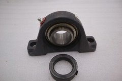 NEW OPEN BOX Fafnir RAS 1 7/16 Pillow Block Bearing 1-7/16″ STOCK 2140-A