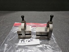 2 UNBRANDED V-BLOCKS W/CLAMPS 1 7/8″ L X 1 1/4″ W X 1 1/4″ H (TL1631)