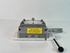 Newport M-UMR12.40 Linear Translation Stage + BM25.40 Micrometer