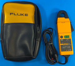 Fluke i30 AC/DC Precision Current Clamp for Multimeters Pristine!
