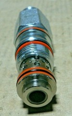 JLG VALVE COUNTERBALANCE SKYTRAK Model 3606 8902271 Set at 4000 psi (276 bar)