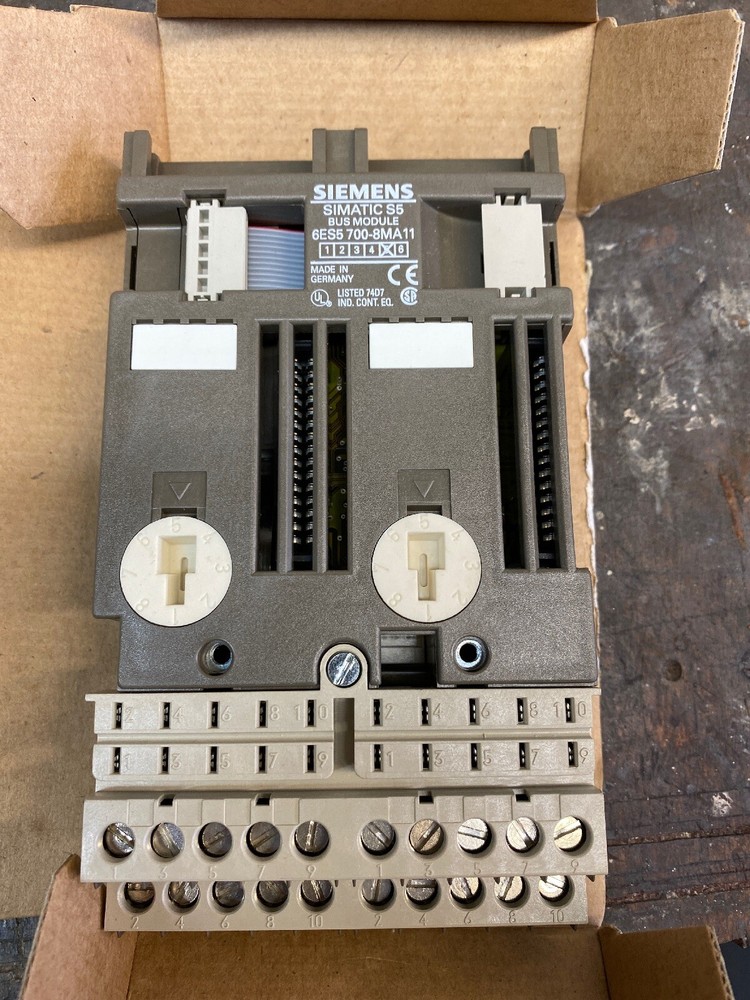 Siemens Simatic S5 Bus Module 6ES700-8MA11 with Original Packaging E-Stand 06
