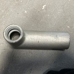 Crouse-Hinds series LB37 10.5 Cu In. conduit body 1”