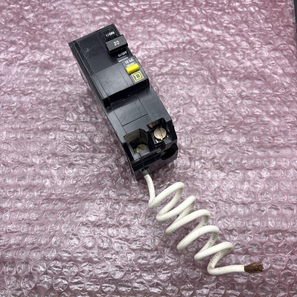 Square D QO220GFI 20 Amp 2 Pole GFCI Circuit Breaker 120/240V *GREAT CONDITION*