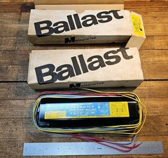 (2) New MAGNETEK UNIVERSAL BALLASTS 446LSLHTCP 120V F40 T12 RS • ☆USA