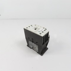 Eaton DILM32-01 XTCE032C01 3PH 25HP Contactor 110V Coil 40A 600V Max
