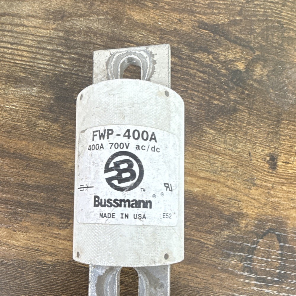 Bussmann FWP-400A 400A 700V AC/DC Bolt-Down/On Industrial Electrical Fuse