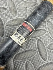 Lot of 13 – Bussmann Fusetron FRS-R-15 RK5 Dual Element Time-Delay Fuses