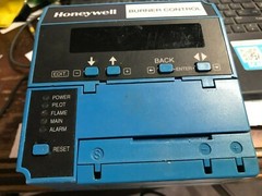 Honeywell RM7895C1020 with S7800A1001, R7849A1023, ST7800A1062