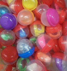 250 VENDING TOYS 2″ CAPSULES TOY FILLED 2 INCH BULK MIX PARTY FAVOR MACHINE