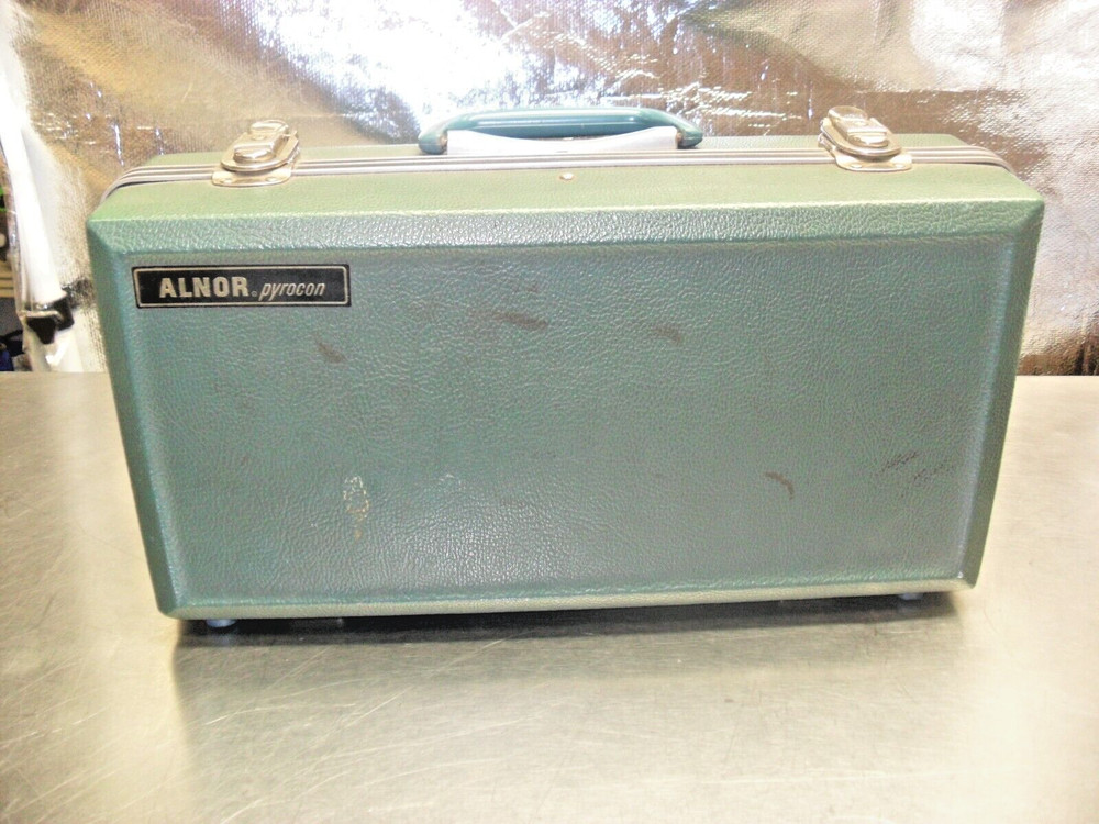 Alnor Pyrocon Handheld Meter Nice Case and extras, Check photos. Free Shipping