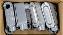 Southwire E491006 1/2″ Rigid Conduit Body LB Type w/ Cover Gasket Aluminum 10pk