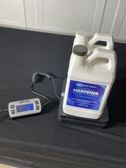 Epoxy Resin Super Gloss 1 Gallon Kit (Partial) Clear High-Gloss Table Top