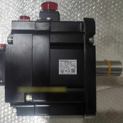 Mitsubishi HF-SP2024B One New HFSP2024B Servo Motor Expedited Shipping
