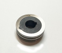 Drive Roll Replacement For Lincoln KP3285-1 .035 – .045″ Flux-Cored Wire V-Knurl