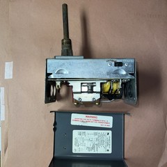 HONEYWELL AQUASTAT RELAY L8148J 1009