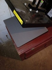 15 x 15 in Clamshell Manual Heat Press for T-Shirts/Garments, Digital Display
