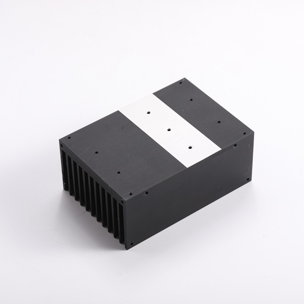 Aluminium Heatsink SK121-160SA Electronics / Extruded Heat Sink Cooling Block