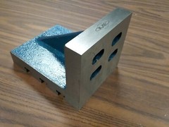 T-Slot Angle Plate webbed End 6-1/2x5x4-1/2″ high tensil cast iron SAPW-IN654