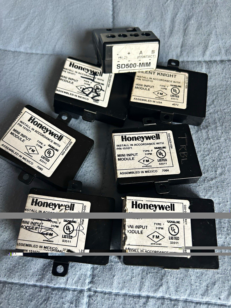 7 units/Honeywell SD500-MIM Silent Knight SD500-MIM Mini Input Module Fire Alarm