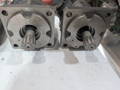 Danfoss 111.6651.327 Hydraulic Motor Flange Mount SAE 8 Ports 32mm Spline