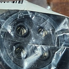 JAE JL10-6A22-22SE-EB 4-position circular waterproof connector plug 22-22 NIP