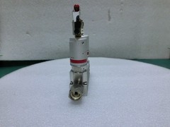 Fujikin 316L-P 477945 Pneumatic Valve Assy,OP 0.5-0.6mPa Type N.C.,Used,Jp+9668