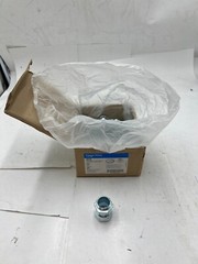 Box of 25 Eaton Crouse-Hinds Compression Type Box Connector 3/4″ 651S for EMT