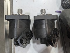 Danfoss 111.6651.327 Hydraulic Motor Flange Mount SAE 8 Ports 32mm Spline