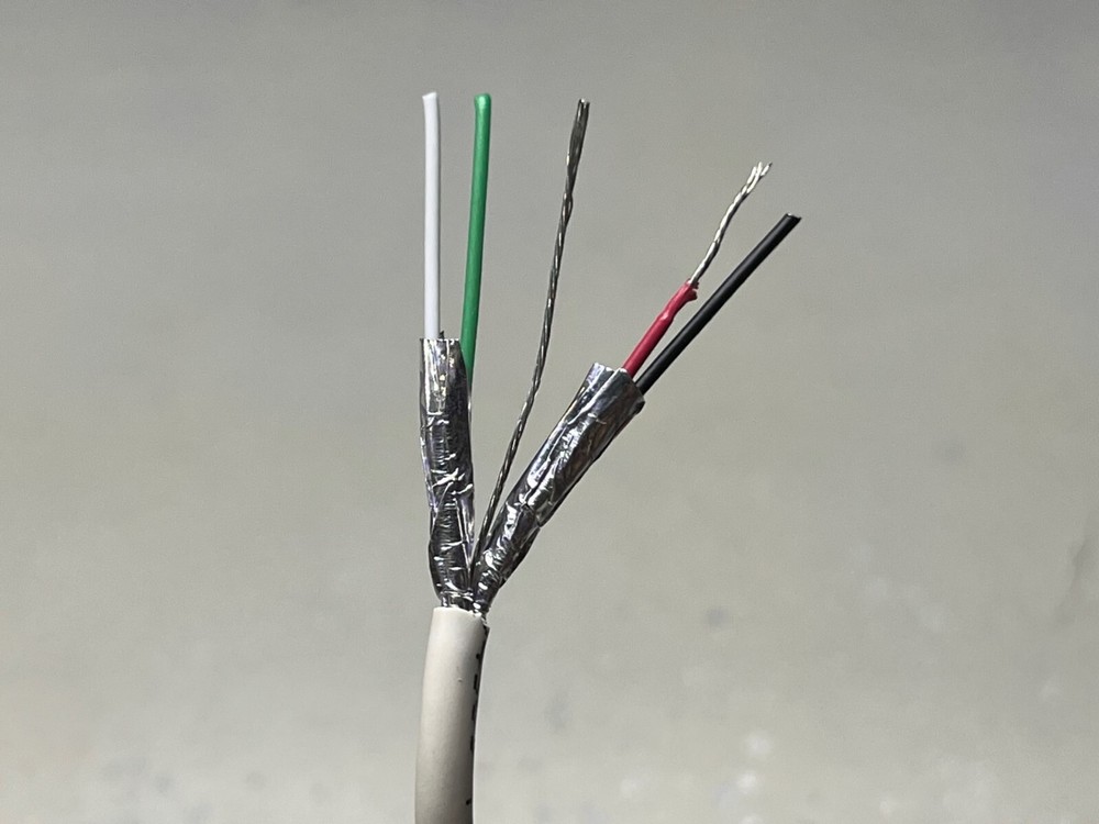 25 FT BELDEN 8723 EQUIVALENT 2 PAIR (4 CORE) SHIELDED COMMUNICATIONS CABLE
