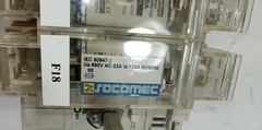 1 USED SOCOMEC 60947-3 SWITCH DISCONNECTOR ***MAKE OFFER***
