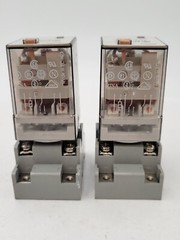 2PC Finder 60.12 General Purpose Relay 10A 250VAC Coil 120V with SR2P-05 Socket