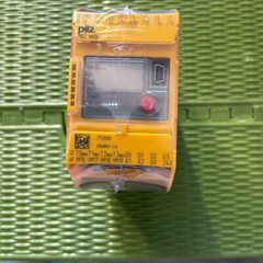 NEW PILZ 772000 PNOZ mmop CONFIGURABLE SAFE COMPACT CONTROLLERS #NN
