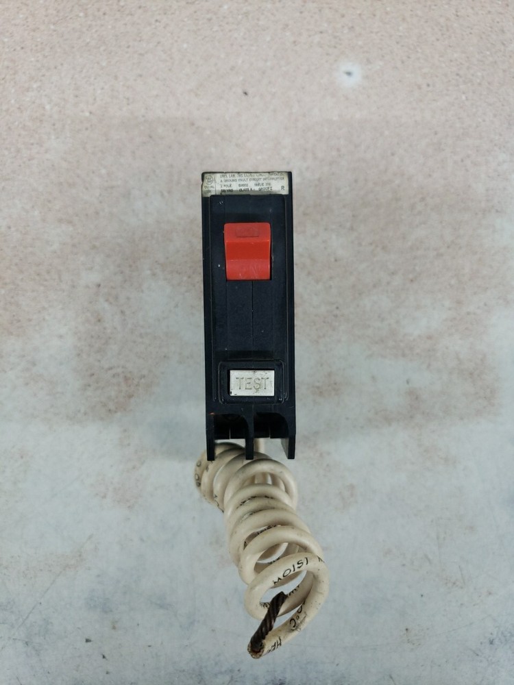 BRYANT QBGF1020 20A 1POLE 120VA BOLT ON GROUND FAULT BREAKER
