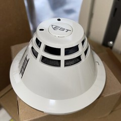 EDWARDS EST SIGA-PS SIGA PS Photoelectric Smoke Detector W/ SIGA-SB Base NEW