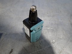 SIEMENS 3SE112-0BD02 POSITION SWITCH 10251190488