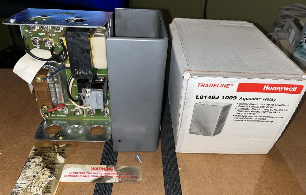 Honeywell L8148J1009 Aquastat Relay For Parts Only See Pictures