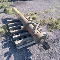 Ejection Cylinder for Wabco CT4 Scraper Bowl Clark 290M Cat 830MB Tractor