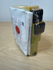 NEW! PILZ 787301 PNOZ X2.8P C Safety Relay