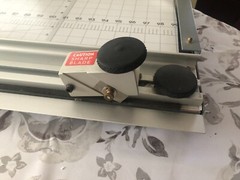 e-z Cuts 100″ professional Advanced Rotary Cutter Table Edge -Sign Business