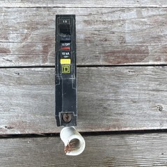Square D 15A AD-910 1-Pole Circuit Breaker QO 120/240V Black