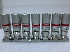 Lot of 7 Fujikin 401180 O.P. 0.5~0.6mPa N.C. Diaphragm Valve,Used,Jp~9931