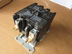 Eaton C25GNF290H Definite Purpose Contactor 2P 90A 600V, 277V Coil New in Box