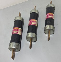 Bussman Fusetron FRS-R-150 Lot of 3 Fuses