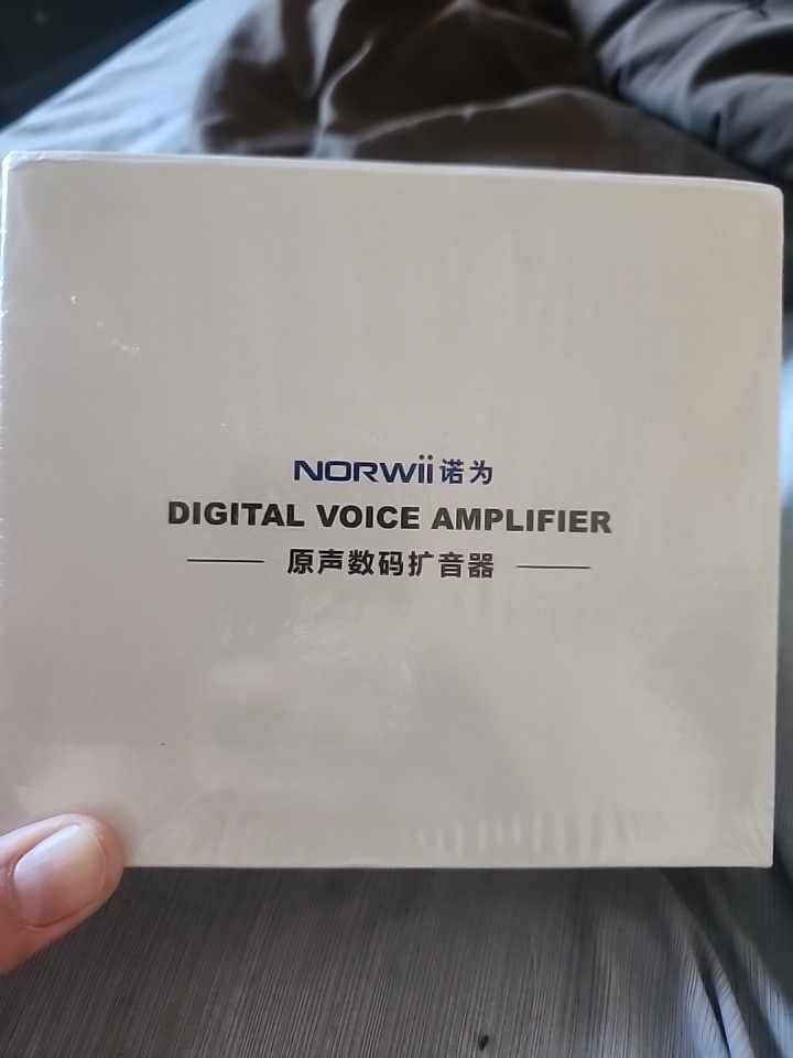 Norwii S358 2000mAh Rechargeable Digital Voice Amplifier with Mic