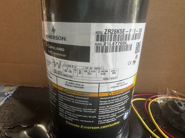 Copeland Scroll Compressor ZR28K5E-PFV 2.5 tons R22-R407 208-230/1/60