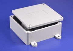 Waterproof Heavy Plastic Enclosure 4″ x 4″ x 1.5″ w/ Mounting Studs