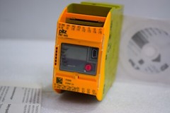 PILZ 772000 PNOZ mm0p CONFIGURABLE SAFE COMPACT CONTROLLERS MINI BASE UNIT